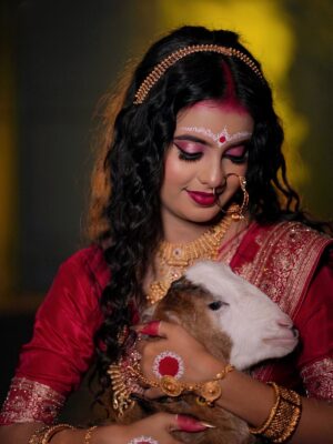 Payal Panchal Instagram - वह ą¤ą„ ą¤°ą„ą¤¤ą¤¾ ą¤¬ą¤¹ą„ą¤¤ ą¤¹ą„ ą¤ą¤¬ ą¤
ą¤Ŗą¤Øą„ ą¤®ą¤¾ą¤ ą¤øą„ ą¤¬ą¤æą¤ą¤”़ता हą„
ą¤¬ą¤¹ą„ą¤¤ सहम ą¤ą¤¾ą¤¤ą¤¾ ą¤¹ą„ ą¤ą¤¬ ą¤ą¤Øą„ą¤øą¤¾ą¤Øą„ ą¤°ą„ą¤Ŗ ą¤®ą„ą¤ ą¤°ą¤¾ą¤ą„ą¤·ą¤øą„ą¤ ą¤ą„ ą¤¦ą„ą¤ą¤¤ą¤¾ हą„
ą¤ą¤øą¤ą¤¾ ą¤Øą¤Øą„ą¤¹ą¤¾ दिल सवाल ą¤ą¤°ą¤¤ą¤¾ हą„
माą¤, यह ą¤ą„सा ą¤øą¤ą¤øą¤¾ą¤° हą„ā¦.š
pc :- @shootout__lover__
makeup :- @makeupartist_payal_
jewellery :- @siddhornamentsjewellery
Hairs :- @hairdo_by_sona05
.
.
.
.
.
.
.
.
.
.
.
.
.
.
#payalpanchal #payal #instagram #instagood #explore #foryouapge #homepage #explore #photo #matarani #maa #navrati #vegan #insta #navratri2025 #photoofthedday