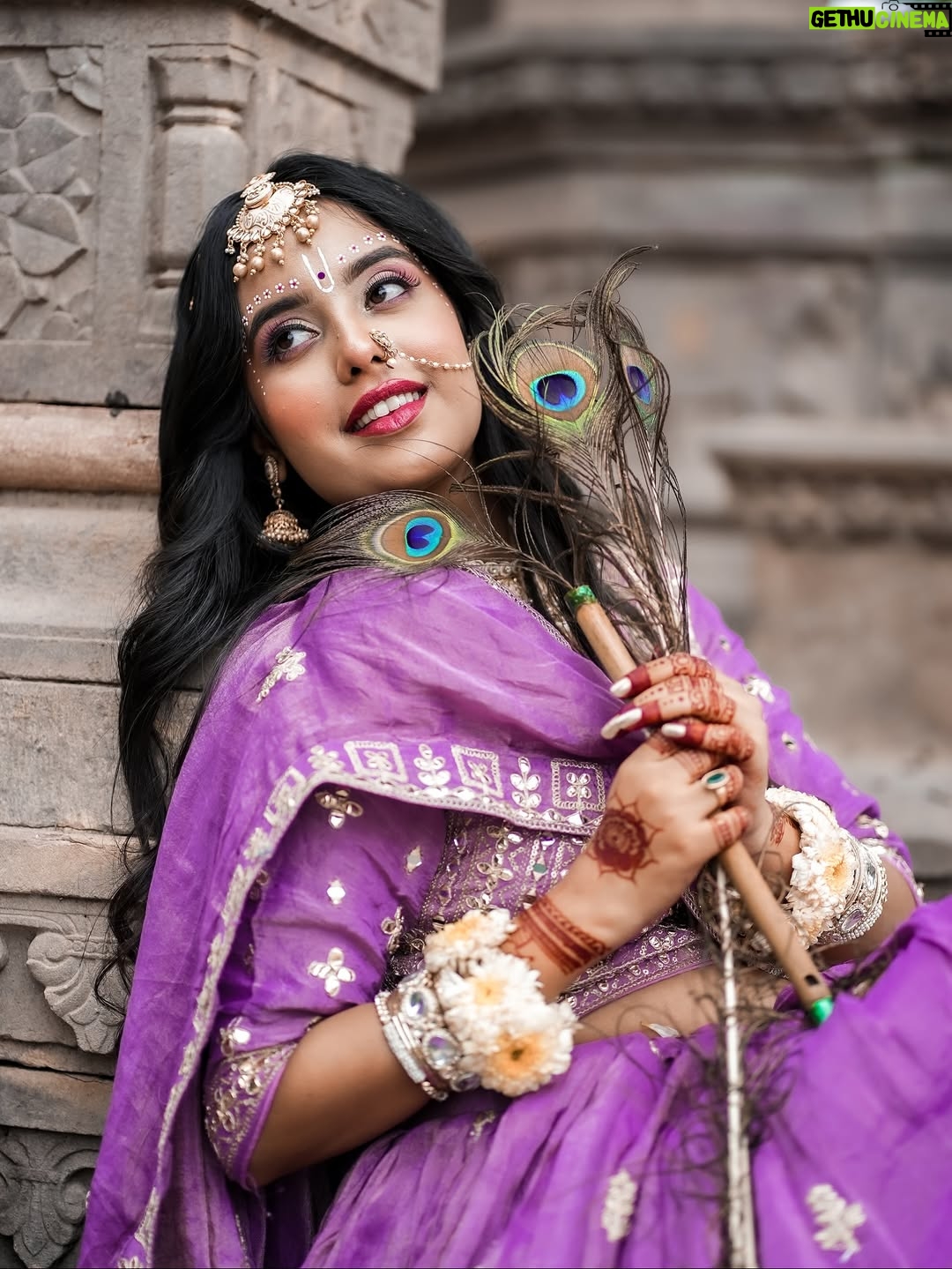 Payal Panchal - 113.4K Likes - नन्द के आनंद भयो, जय कन्हैया लाल की
हाथी-घोड़ा पालकी, जय कन्हैया लाल की
जन्माष्टमी की हार्दिक शुभकामनाएँ ❤️ 
pc :- @shootout__lover__ 
makeup :- @reflection_saloon47 
costume & jewellery :- @dulhadulhansringar 
edit :- @viishueditx 
.
.
.
.
.
.
.
.
.
.
.
.
.

.
#payalpanchal #payal #instagram #instagood #explore #janmashtami #janmashtamispecial #happyjanmashtami #janmaashtmi2025 #ʀᴀᴅʜᴇʀᴀᴅʜᴇ #radheradhe #jayshreekrishn #kanha
