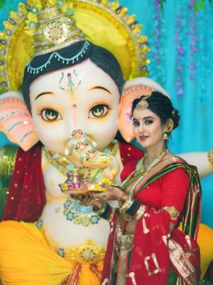 Payal Panchal Instagram - ą¤®ą„ą¤”ą¤ ą¤ą„ मिठास ą¤ą¤° ą¤¬ą¤Ŗą„ą¤Ŗą¤¾ ą¤ą¤¾ साऄ,
हर दिन ą¤¬ą¤Øą„ ą¤ą¤Ŗą¤ą„ ą¤²ą¤æą¤ ą¤ą¤¾ą¤øā¦.ā¤ļø
pc :- @shootout__lover__
makeup, jewellery & Costume :- @reflection_saloon47
.
.
.
.
.
.
.
.
.
.
.
.
.
#payalpanchal #payal #panchal #instagram #instagood #explore #foryoupage #homepage #insta #instamusic #ganesh #ganesha #jayshreeganesh