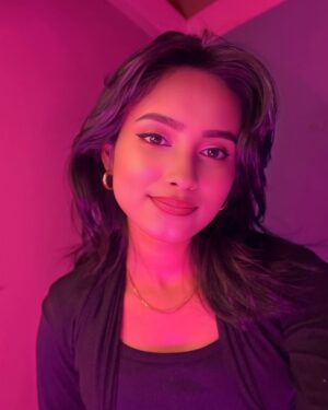 Payal Ray Instagram - Latina makeup on Indian girl 🔥💀
#latinamakeup #instagram #trend #post #latina #indian #outfit #black #browngirl #explore #foryou #fypシ