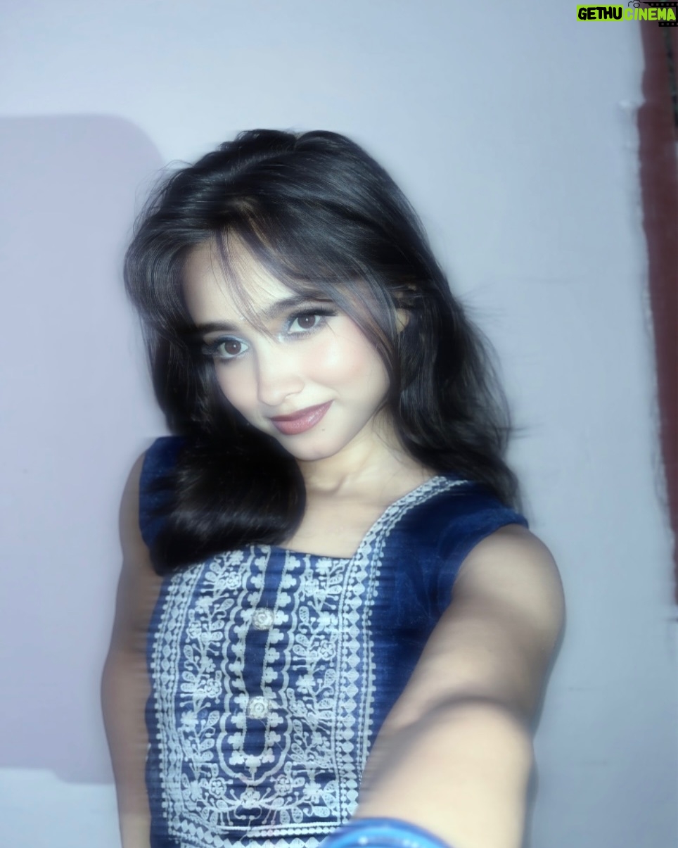 Payal Ray - 3 Likes - आँखें तेरी कितनी हसीं!!👀🩵🌷
.
.
.
.
.
.
.
#explore #foryoupage #explorepage #instagram #traditional #blue #outfit #kurti #love #kurtifashion #fyp