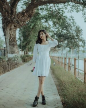 Payal Ray Instagram - Bad girlll💋
📸:@photography.saikat THANK YOU
.
.
.
.
.
.
.
.
#instagram #fypシ #explore #white #outfit #photoshoot #outdoor #outdoorshoots #post #like