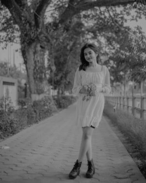 Payal Ray Instagram - Bad girlll💋
📸:@photography.saikat THANK YOU
.
.
.
.
.
.
.
.
#instagram #fypシ #explore #white #outfit #photoshoot #outdoor #outdoorshoots #post #like