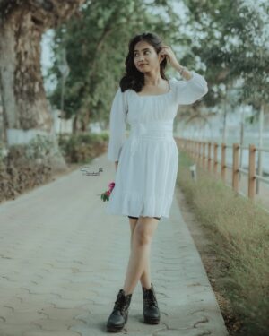Payal Ray Instagram - Bad girlll💋
📸:@photography.saikat THANK YOU
.
.
.
.
.
.
.
.
#instagram #fypシ #explore #white #outfit #photoshoot #outdoor #outdoorshoots #post #like