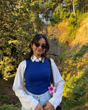 Payal Ray Instagram - Kaisi lag rahi hu #ghibli style me🤓
.
.
.
.
.
#ghibli #ghiblistudio #ghibliart #ghiblistyle #ai
