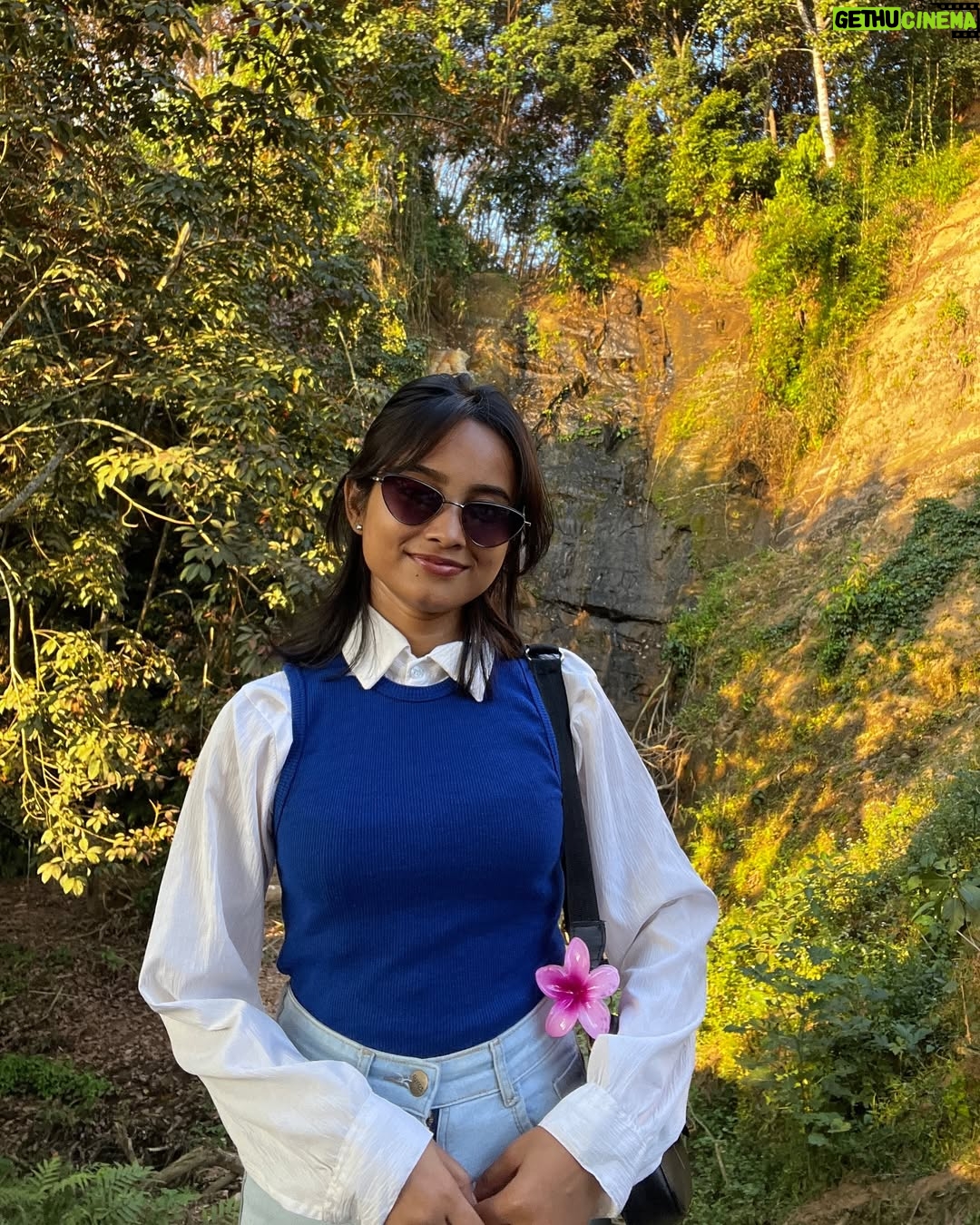 Payal Ray - 3 Likes - Kaisi lag rahi hu #ghibli style me🤓
.
.
.
.
.
#ghibli #ghiblistudio #ghibliart #ghiblistyle #ai