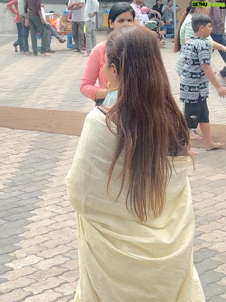 Payal Routray - 45.2K Likes - ॐ साम्ब सदाशिवाय नम🔱

This was my first visit to Mahakal…that moment filled me with strength. From then till now, life has turned me inside out, only to make me stronger, more grateful, and more myself.🧿✨

Jai Mahakaal🙏

#post #ujjain #mahakal #shiva #instagram #explore #india #shivshambhu #mahakaleshwar