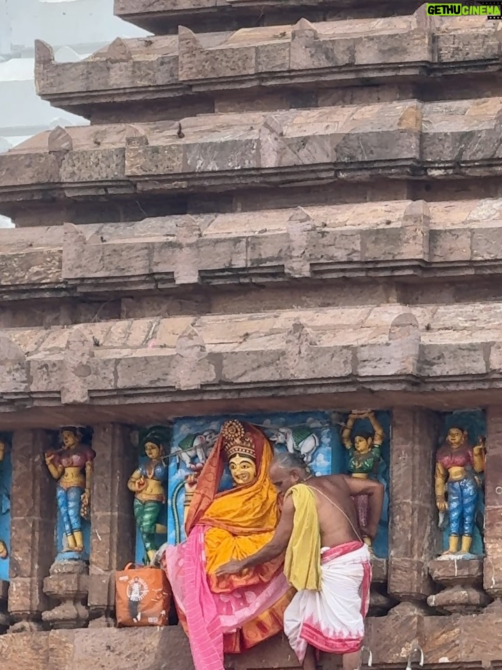 Payal Routray - 105.3K Likes - Jagannatha Swami Nayana Patha Gami Bhavatu Me!⭕️❗️⭕️

#post #puri #odisha