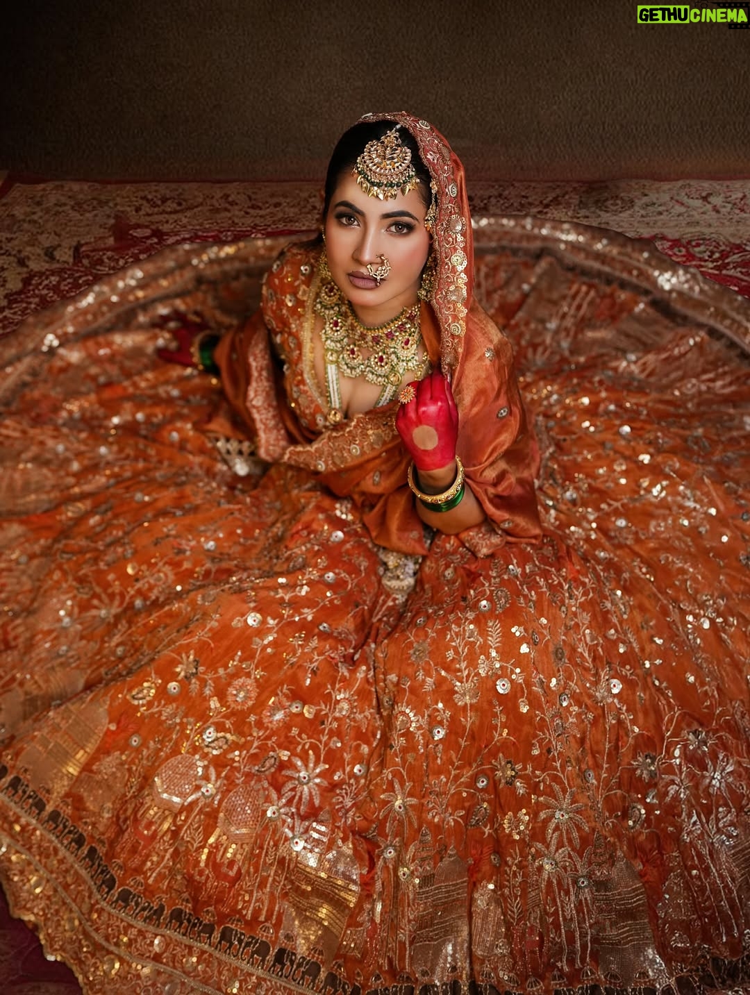 Payal Routray - 69.7K Likes - नूरानी🍁

Makeup by @s.s._makeover 
Hair by @bloomeranghairandmakeup 

Shot by @bijanpattnayakphotography 

#post #postoftheday #fyp #explore #instagram #trending #instagood #girls #makeup