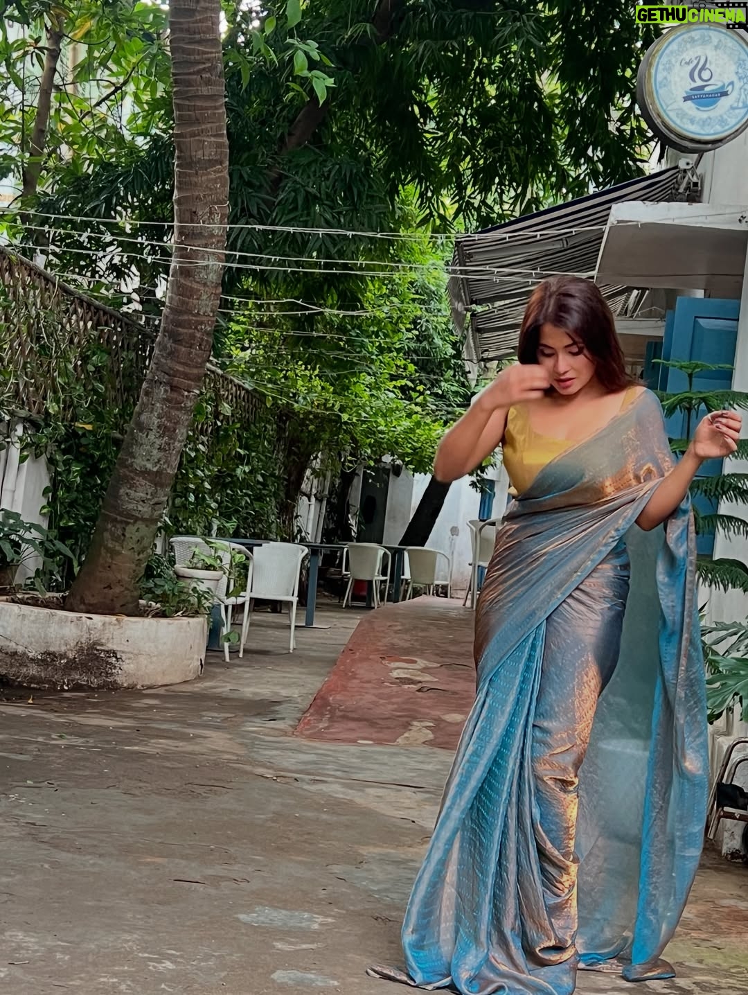 Payal Routray - 111.8K Likes - पहेली!🍁

Pc @swain.sucharita_ 😘

#post #postoftheday #saree #girls #instagram #fyp #explore #bhubaneswar #ootd