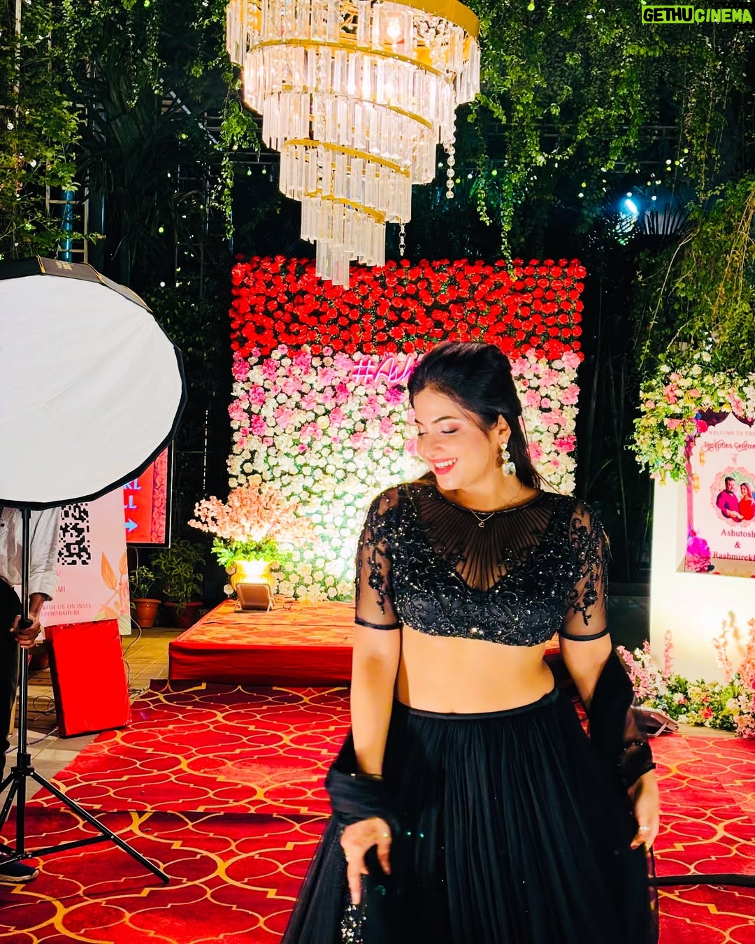 Payal Routray - 76.4K Likes - Had to post!!🫣❤️

Outfit @style_ft_damini 

#post #postoftheday #instagram #odisha #fyp #explore #shadi #ootd