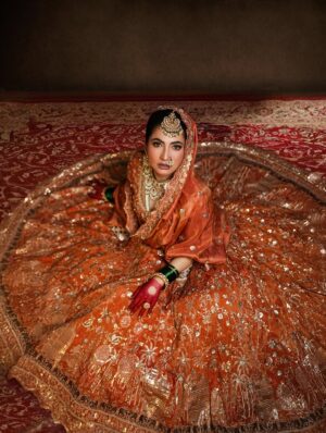 Payal Routray Instagram - नूरानी🍁
Makeup by @s.s._makeover
Hair by @bloomeranghairandmakeup
Shot by @bijanpattnayakphotography
#post #postoftheday #fyp #explore #instagram #trending #instagood #girls #makeup
