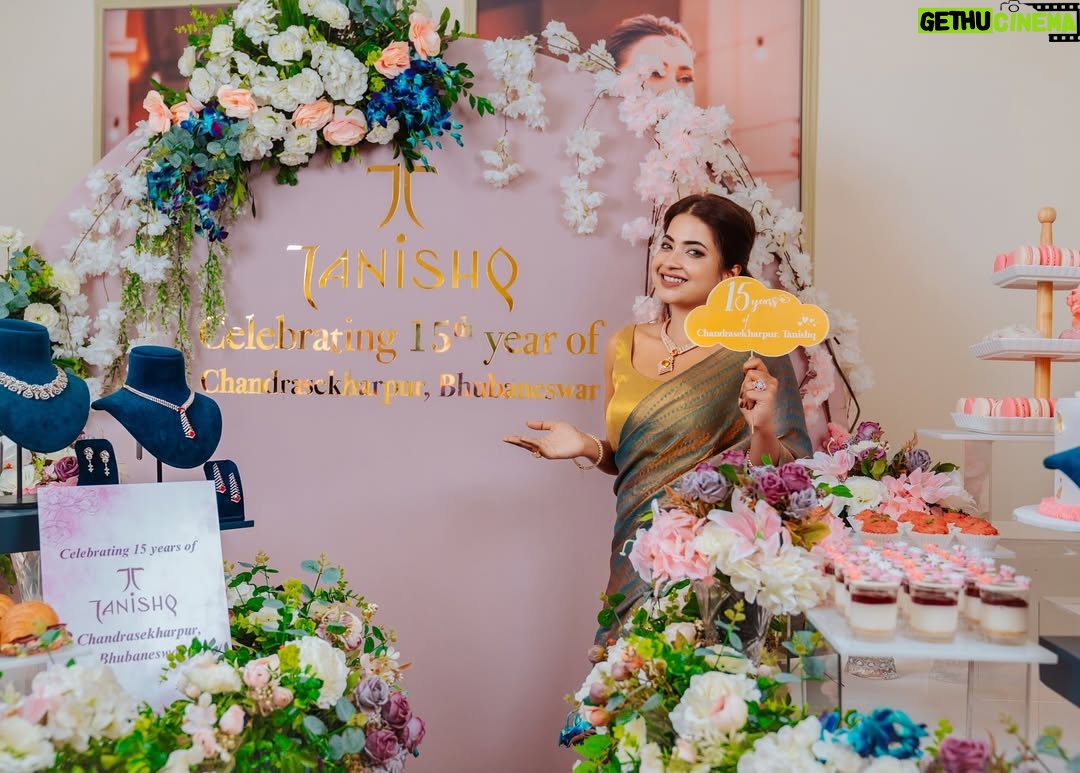 Payal Routray - 52.8K Likes - Celebrating 15 Glorious Years of Chandrasekharpur, Tanishq.

The largest and only Craft Store in Chandrasekharpur invites you to be part of a spectacular anniversary celebration. Discover over 10,000 exquisite designs starting from just ₹15,000.

Don’t miss the opportunity and enjoy:
✨ Up to 20% off on making charges of gold jewellery
✨ Up to 20% off on the value of diamond jewellery
✨ ₹101 off per gram on gold jewellery purchase
✨ 100% exchange value on your old gold — bought from any jeweller
T&C apply

What are you waiting for? Visit Chandrasekharpur Tanishq and celebrate in style at Odisha’s one-of-a-kind craft store — a grand 10,000 sq. ft. showroom with ample parking and a luxurious shopping experience like no other.

#ChandrasekharpurTanishq #15YearsOfTrust #JewelleryWithLove #CelebrateWithChandrsekharpur
#OdishaJewellery #GoldForEveryOccasion #DiamondDreams #CraftedInOdisha
#LuxuryJewellery #GoldLove #TimelessDesigns #ChandrasekharpurStyle #shopinstyle