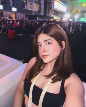 Payal Tosyan Instagram - Non-gamer at BGIS: confused but vibing.🎮
#bgis2025