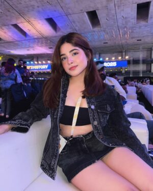Payal Tosyan Instagram - Non-gamer at BGIS: confused but vibing.🎮
#bgis2025