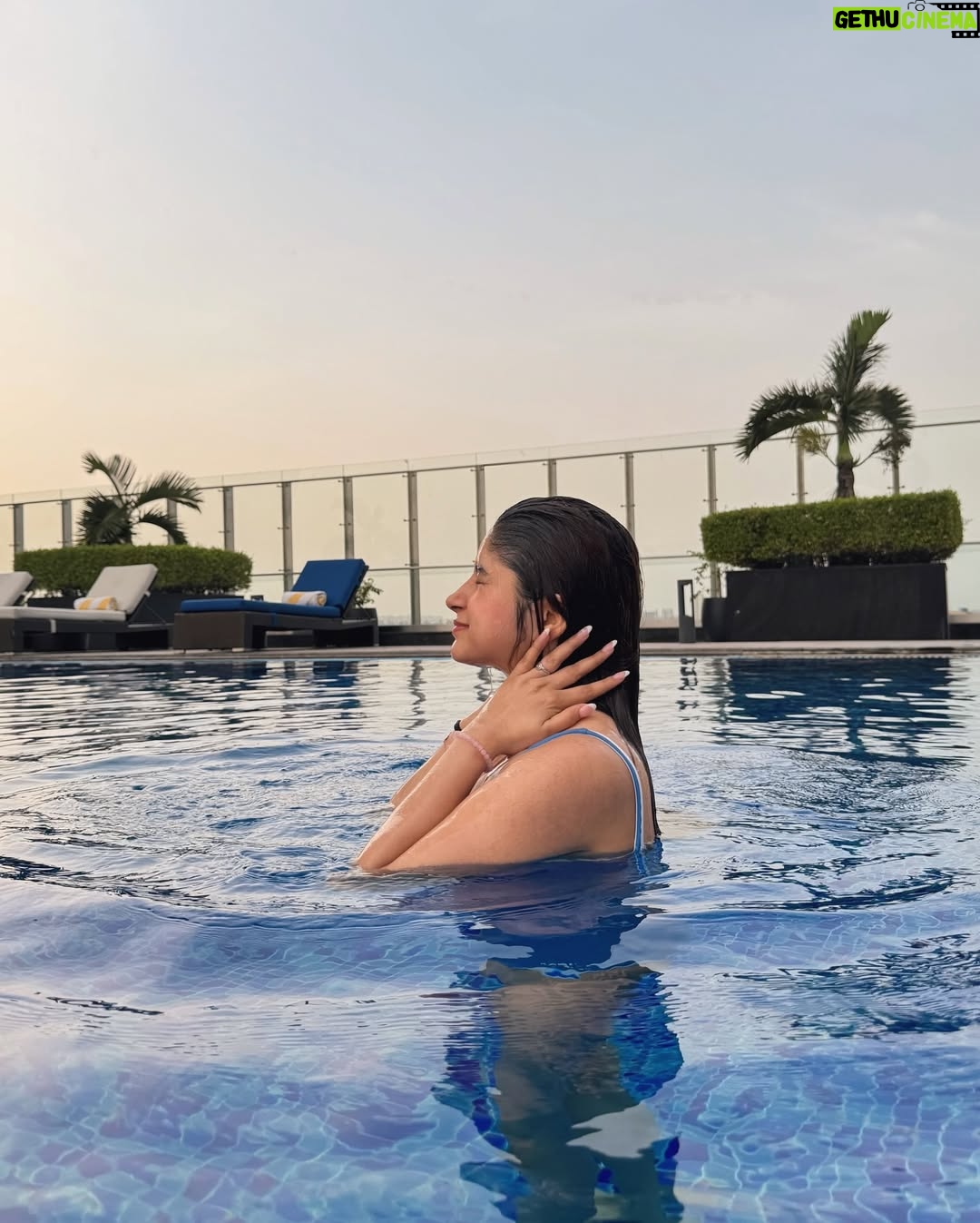 Payal Tosyan - 18K Likes - Water you looking at? 😭🐳