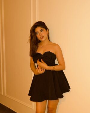 Payal Tosyan Instagram - Blame it on the dress 🎬
Wearing: @blamox.in