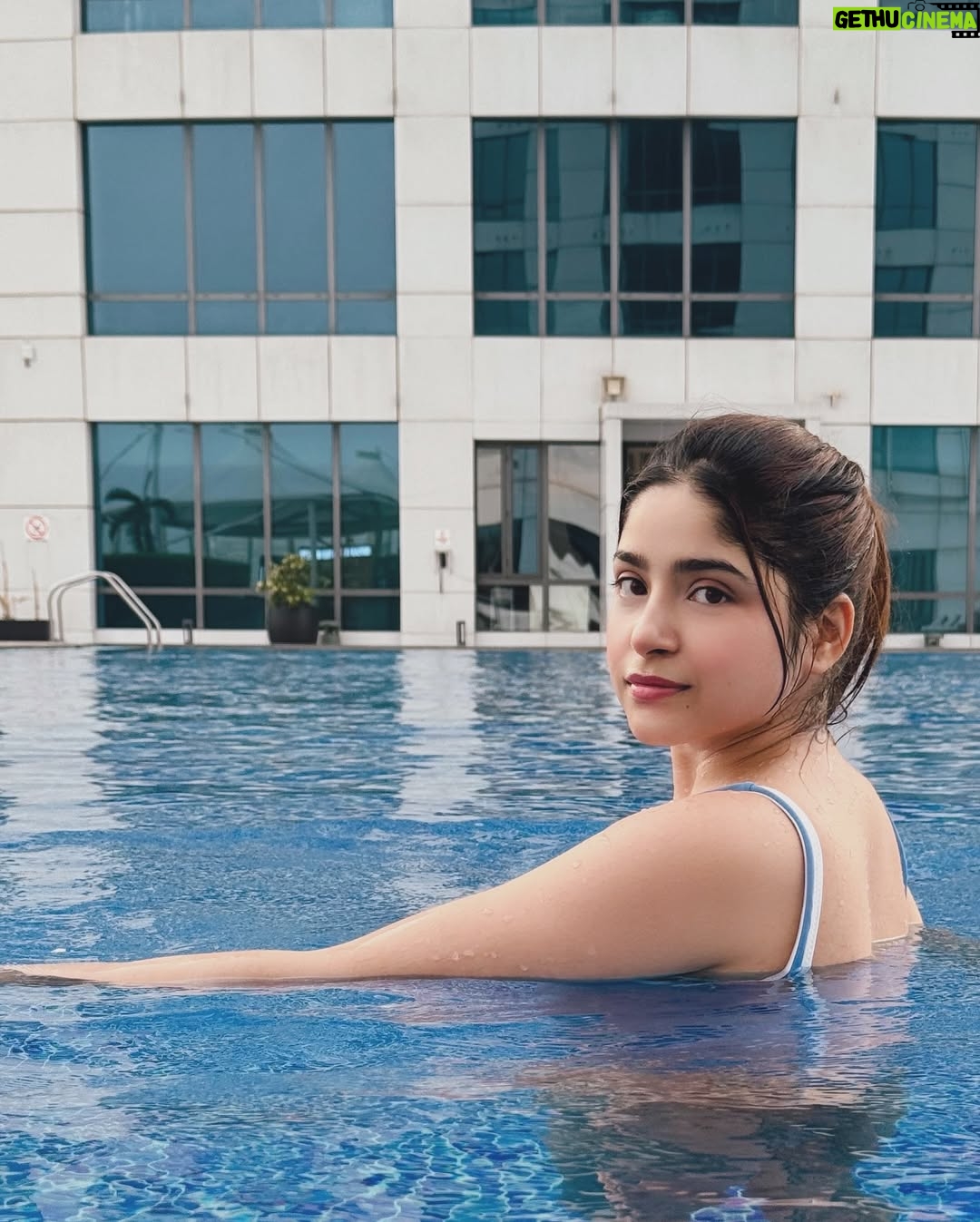 Payal Tosyan - 18K Likes - Water you looking at? 😭🐳