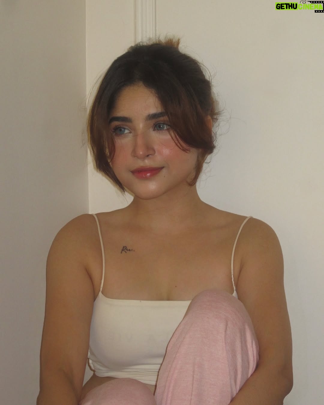 Payal Tosyan - 36.4K Likes - Cutest prop 🐶