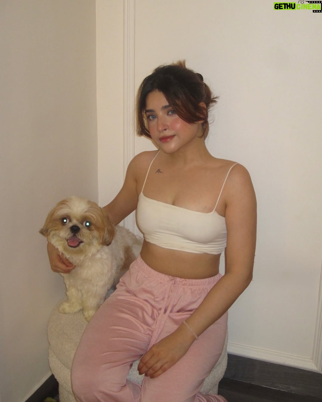 Payal Tosyan - 36.4K Likes - Cutest prop 🐶