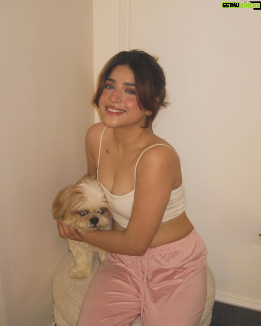 Payal Tosyan - 36.4K Likes - Cutest prop 🐶