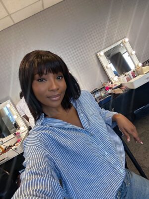 Pearl Modiadie Instagram - Ready? Set 🎬 Go!!
#setlife #actress
A few weeks in, a few more to go! 🖤