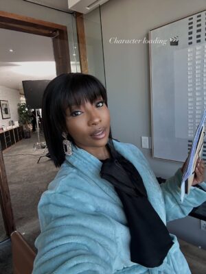 Pearl Modiadie Instagram - Ready? Set 🎬 Go!!
#setlife #actress
A few weeks in, a few more to go! 🖤