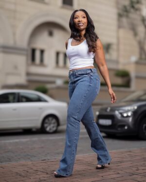 Pearl Modiadie Instagram - Denim for every mood, every move, and every moment.
Styled by me and available at @edgarsfashion .
Which look is your fave? #EdgarsDenim
Frame 1&2 : Kelso Pearl Belted WideLeg Jean - Dark Wash Ink
Headscarf - Edgars
Frame 3&4 : FREE2BU - Barrel Denim - Black Rinse Wash
Top - FREE2BU
Hat - Kelso
Bag - Edgars
Frame 5&6 : Kelso Straight Denim jean, Denim jacket shirt and denim hat
Frame 7&8 : Kelso Anklegrazer Skinny Denim Jean - Light Grey and Kelso light grey casual T-shirt
Bag - Edgars
Frame 9&10 : Kelso Floral Embroidered Mom Jean - Salty Light Wash
And white Kelso shirt
Frame 11&12 : Kelso WideLeg denim - blue
Kelso white casual t-shirt
Scarf - Edgars
Frame 13&14 : GUESS Sexy Flare High Rise jeans
GUESS casual top
Frame 15&16 : Levi’s Curvy Hirise Super Skinny Jean - Blue
#EdgarsFashion #EdgarsDenim