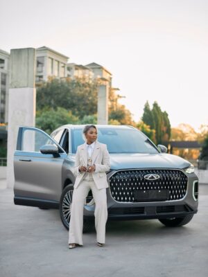 Pearl Modiadie Instagram - The all-new Chery TIGGO 9 has officially arrived in South Africa! ✨
I’ve already given you a glimpse into some of its standout features that I’ve been enjoying — and there’s so much more I’ll be sharing with you soon!
Book your test drive and experience the luxury, innovation, and comfort of the Tiggo 9 for yourself.
I offer to drive everywhere now and my son is obsessed with the voice commands 🤭
Iyang’fanela ne.
@cherysouthernafrica #CheryTiggo9 #CherySouthAfrica #CherySuperHybrid