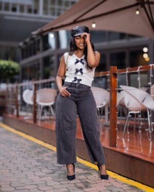 Pearl Modiadie Instagram - Denim for every mood, every move, and every moment.
Styled by me and available at @edgarsfashion .
Which look is your fave? #EdgarsDenim
Frame 1&2 : Kelso Pearl Belted WideLeg Jean - Dark Wash Ink
Headscarf - Edgars
Frame 3&4 : FREE2BU - Barrel Denim - Black Rinse Wash
Top - FREE2BU
Hat - Kelso
Bag - Edgars
Frame 5&6 : Kelso Straight Denim jean, Denim jacket shirt and denim hat
Frame 7&8 : Kelso Anklegrazer Skinny Denim Jean - Light Grey and Kelso light grey casual T-shirt
Bag - Edgars
Frame 9&10 : Kelso Floral Embroidered Mom Jean - Salty Light Wash
And white Kelso shirt
Frame 11&12 : Kelso WideLeg denim - blue
Kelso white casual t-shirt
Scarf - Edgars
Frame 13&14 : GUESS Sexy Flare High Rise jeans
GUESS casual top
Frame 15&16 : Levi’s Curvy Hirise Super Skinny Jean - Blue
#EdgarsFashion #EdgarsDenim