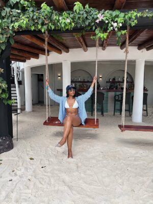 Pearl Modiadie Instagram - Happy Friday!
Couldn’t pick just one… or 2, not even just 3 so here’s a few from a beautiful day on my recent vacay.
I could live in bikinis , but work and my not-so-tiny-anymore human brought me back where I belong… home ❤️
To be fair, he was off living his best Euro summer with his dad—so we’re even. ✨
