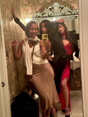 Persia White Instagram - Happy 25th Anniversary Girlfriends! @We would love to do a movie, but fingers crossed we get the right funding. Thank you to the incredible @marabrockakil for changing our lives forever. We had such a wonder night full of love and memories! Thank you to the phenomenal cast . And thank you to everyone who gave us love all these years!🙏🏽🌷🎶💃🏽💃🏽💃🏽💃🏽🕺🏾