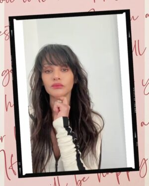 Persia White Instagram - See you at āI was feeling Epic 3ā We are going to do a few IG LIVES leading up to the convention on April 4th, the same day my new album LOVE STORY comes out. We want to celebrate our LOVE STORY and share some love with you. ā£ļøš¦š this weekend will be our first LOVE STORY LIVE!
Tickets available at www.epiccons.com. #iwasfeelingepic3 #persiawhite #josephmorgan. @epiccons