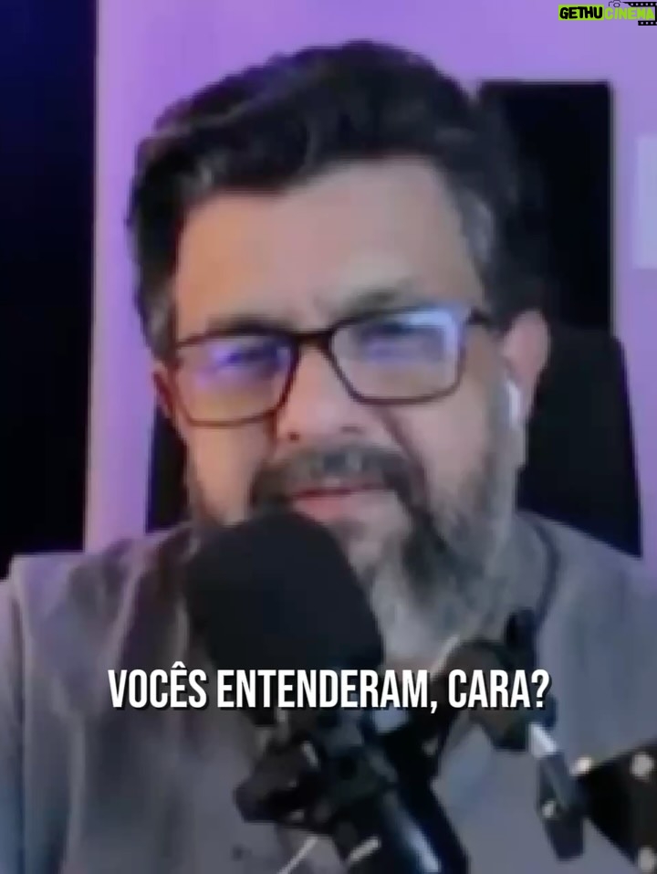 Petra Costa - 12.3K Likes - Uma semana de Apocalipse nos Trópicos na Netflix
Alegria acompanhar como o filme tem ecoado por aí, nos stories, posts e comentários.