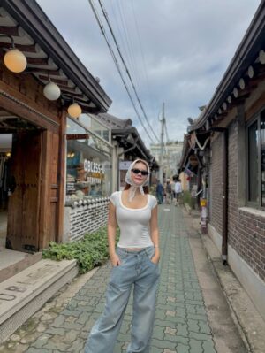 Pham Quynh Anh Instagram - Ikseon-dong & Myeongdong 🍀🫶🏻