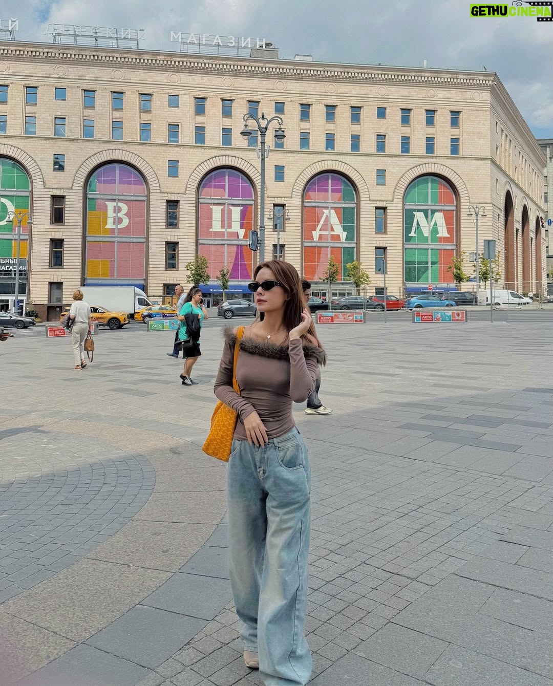 Pham Quynh Anh - 1.5K Likes - Nước Nga xinh đẹp và lộng lẫy 🫶🏻