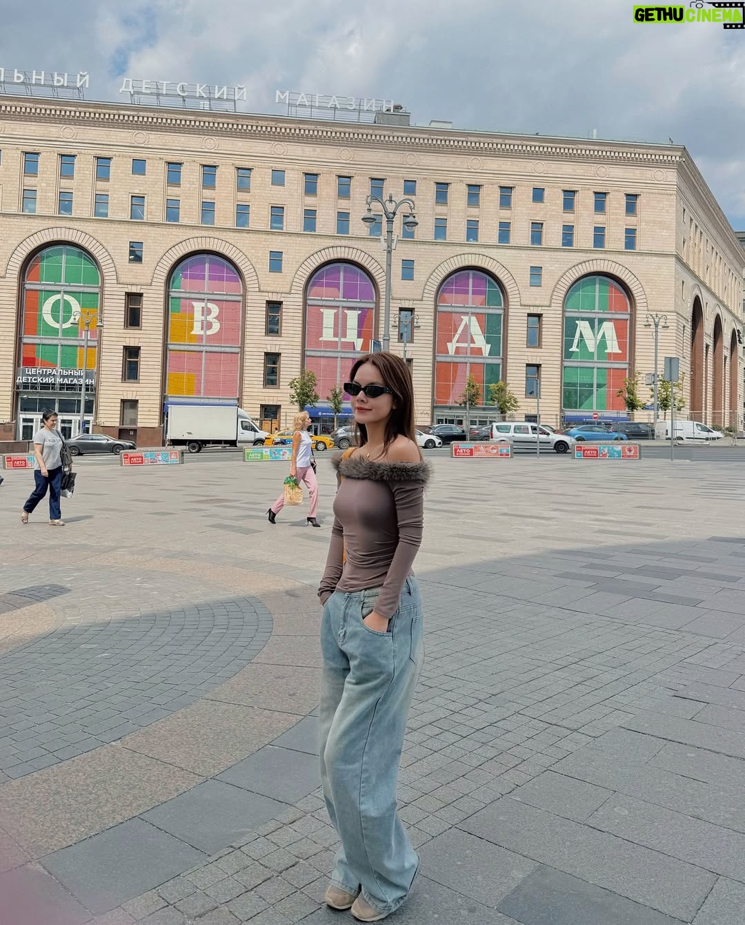 Pham Quynh Anh - 1.5K Likes - Nước Nga xinh đẹp và lộng lẫy 🫶🏻