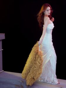 Actress Pham Quynh Anh HD Photos and Wallpapers August 2025