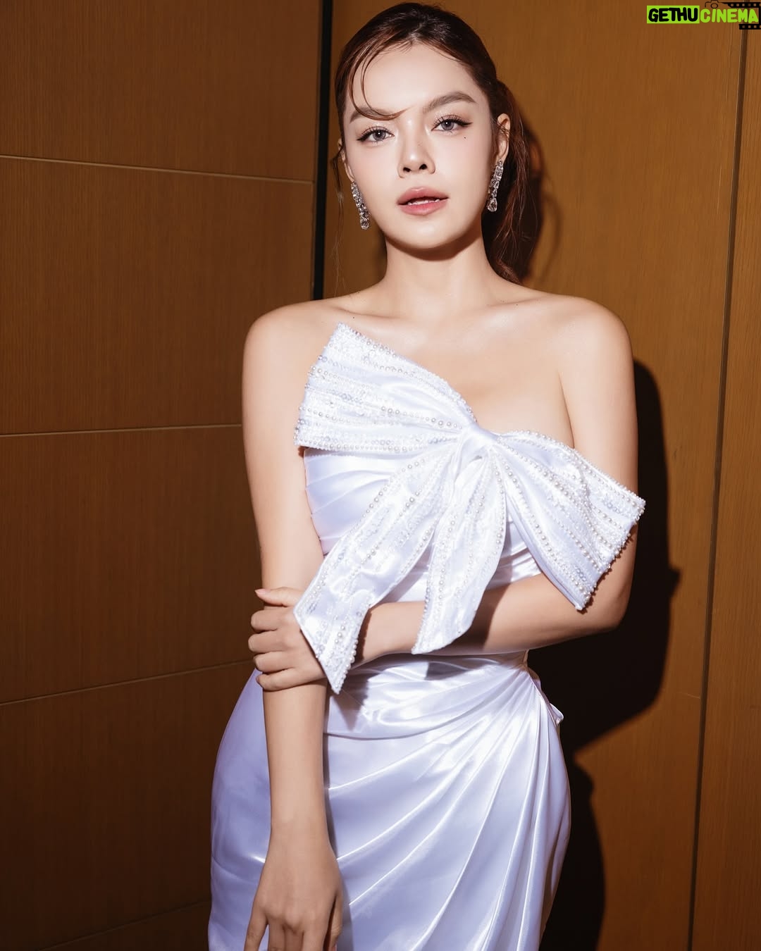Pham Quynh Anh - 1K Likes - Ai mà chinh hế cơ tứ… 😝 #chungthanhphong #phamquynhanh