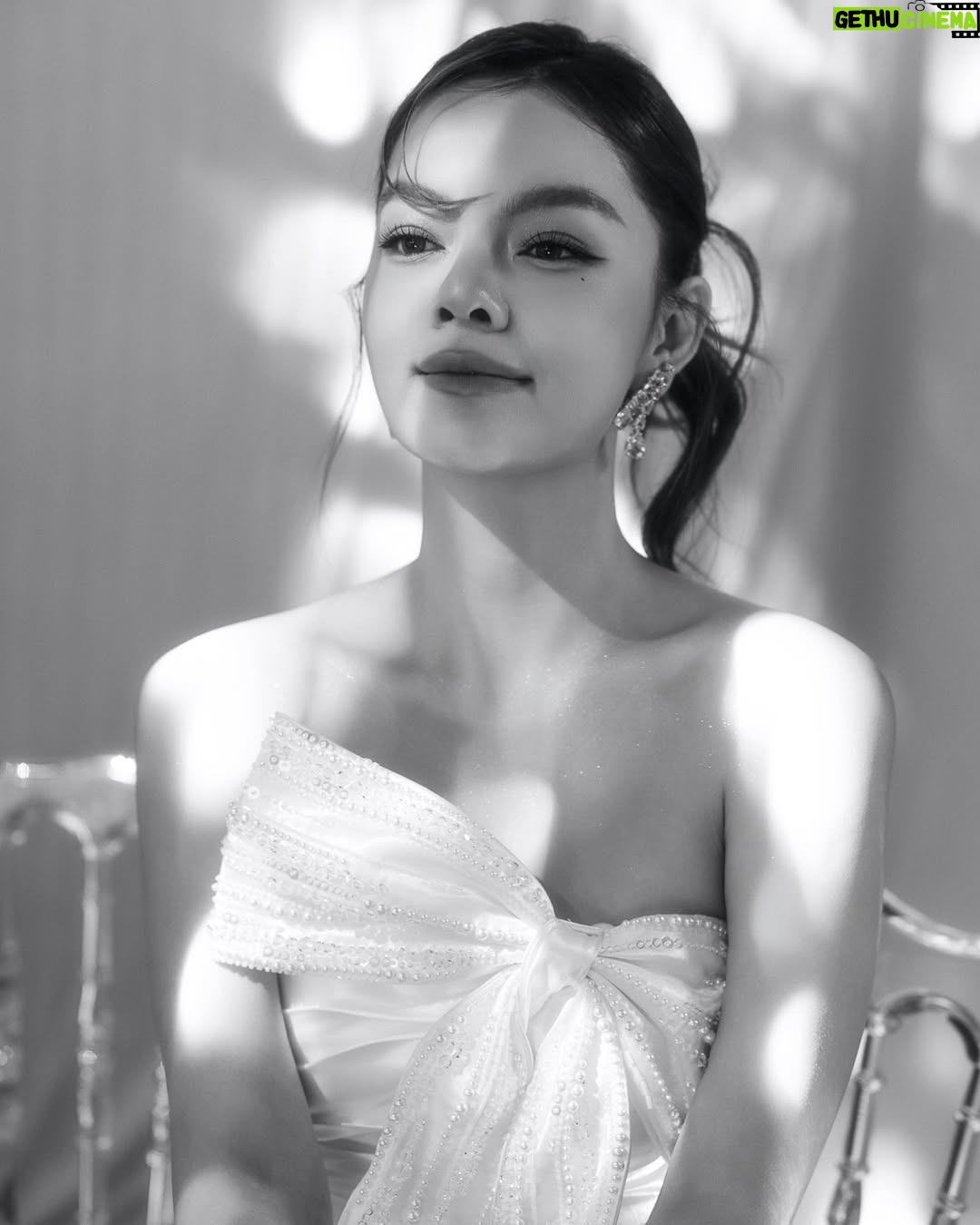 Pham Quynh Anh - 1K Likes - Ai mà chinh hế cơ tứ… 😝 #chungthanhphong #phamquynhanh