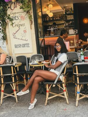 Phina Instagram - PARIS DUMP….🤪

#paris