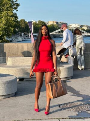 Phina Instagram - PARIS DUMP….🤪
#paris