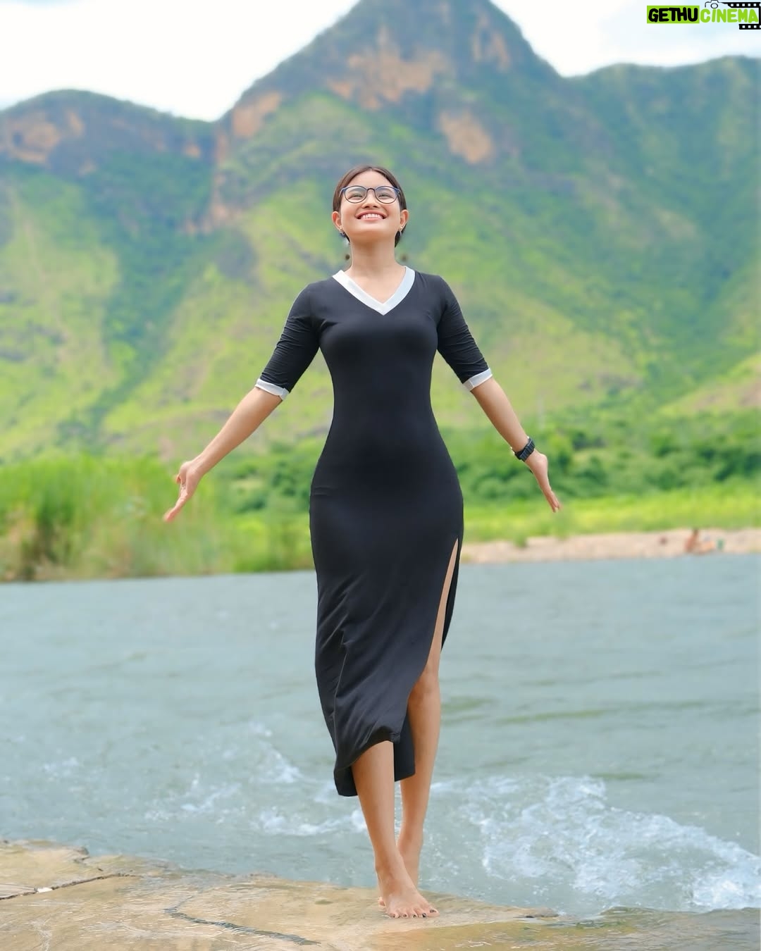 Phyu Phyu Htwe - 580 Likes - Good habits are valuable allies ☺️ကောင်းသေားအကျင့်များသည် တန်ဖိုးရှိသော မဟာမိတ် 🌿☘️☘️🌿