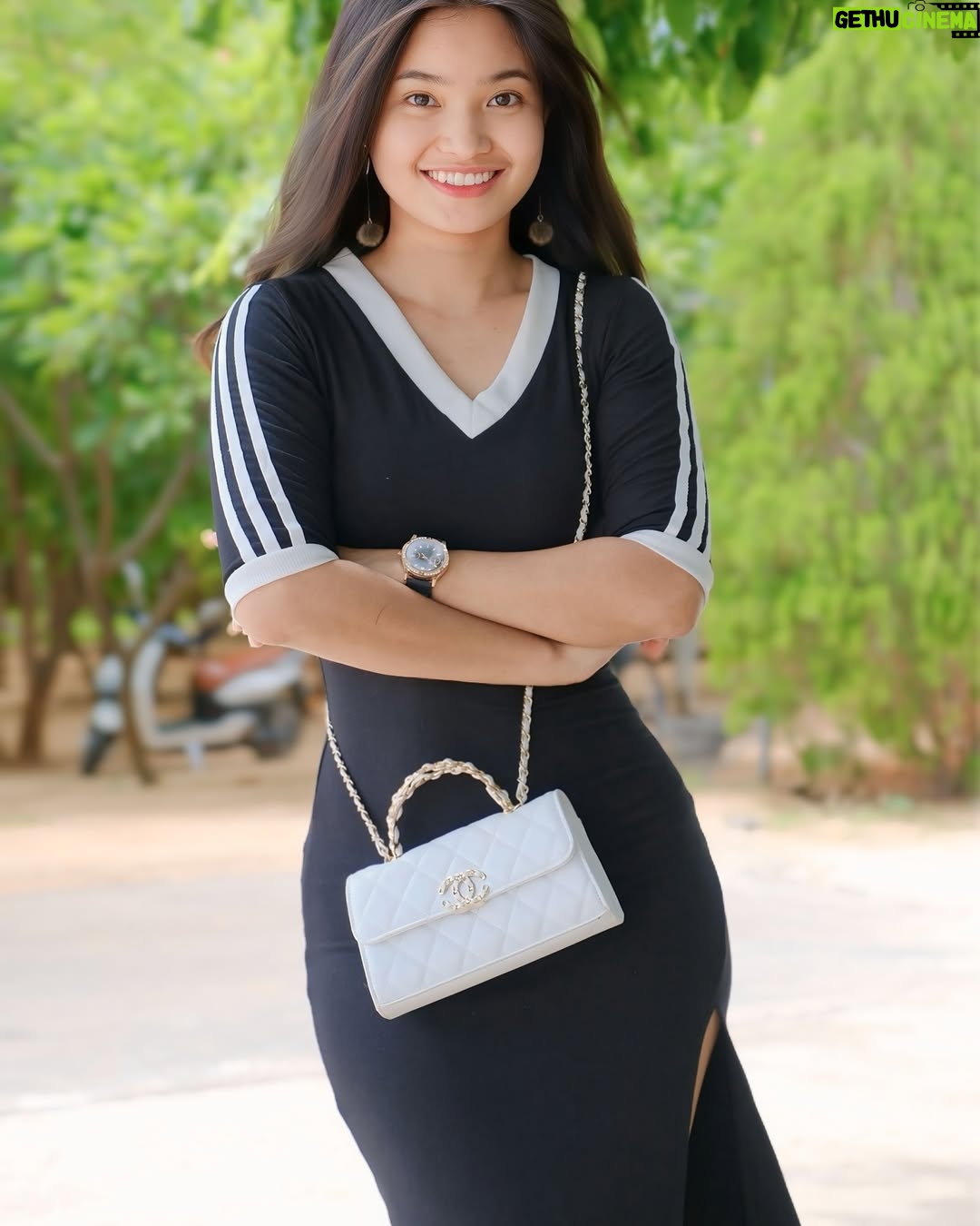 Phyu Phyu Htwe - 580 Likes - Good habits are valuable allies ☺️ကောင်းသေားအကျင့်များသည် တန်ဖိုးရှိသော မဟာမိတ် 🌿☘️☘️🌿