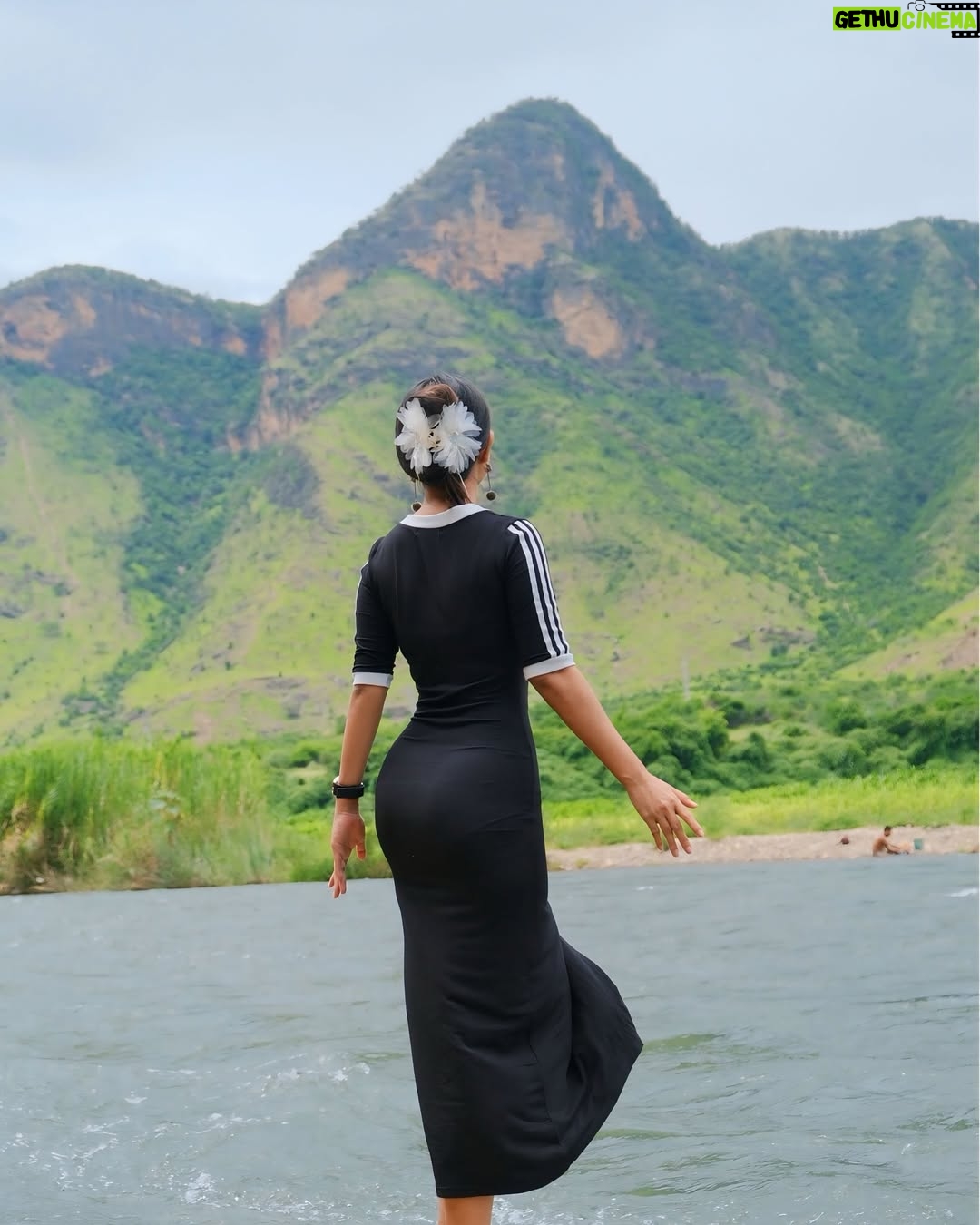 Phyu Phyu Htwe - 580 Likes - Good habits are valuable allies ☺️ကောင်းသေားအကျင့်များသည် တန်ဖိုးရှိသော မဟာမိတ် 🌿☘️☘️🌿