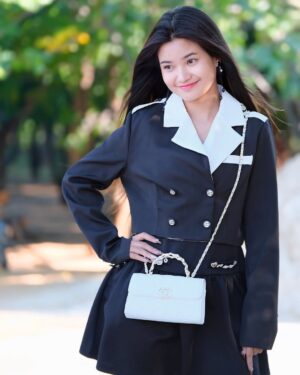 Phyu Phyu Htwe Instagram - 🖤
