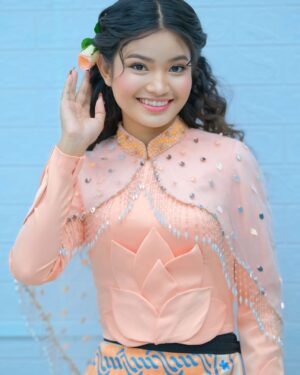 Phyu Phyu Htwe Instagram - 🧡