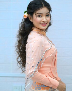 Phyu Phyu Htwe Instagram - 🧡