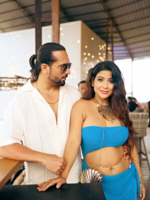 Piya Arora Instagram - Catch me in my rarest form – unapologetically bold 💋🔥
Another look from my Goa vacation 🤗🥰