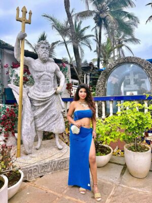 Piya Arora Instagram - Catch me in my rarest form – unapologetically bold 💋🔥
Another look from my Goa vacation 🤗🥰